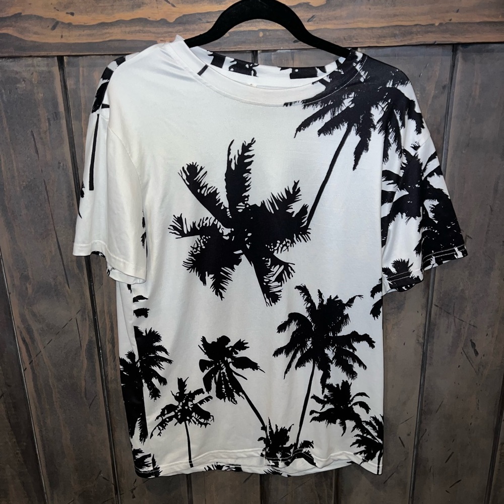 SHEIN palm tree top short sleeve shirt
